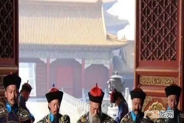 文渊阁大学士相当于现今什么官 文渊阁大学士相当于现在的什么官