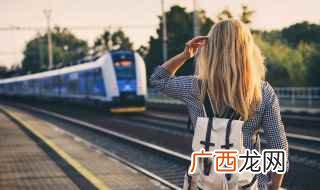 中国第一个封建皇帝秦始皇帝之陵园中一处大型从葬坑 西安附近的旅游景点大全