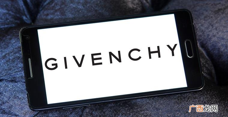 纪梵希的品牌故事和发展 givenchy是什么牌子品牌