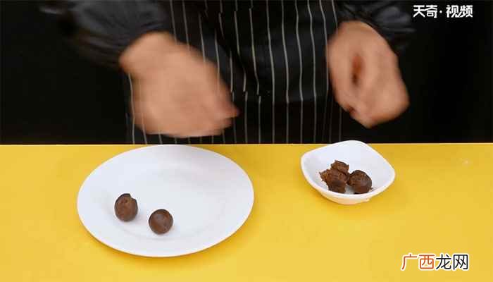 粽子格外香的做法步骤图 豆沙粽子的做法