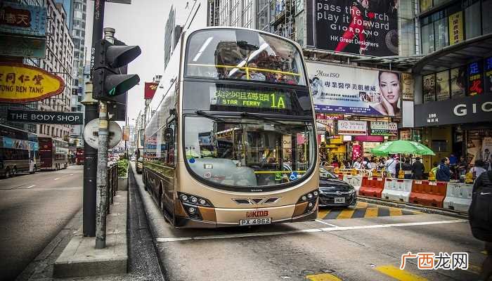 梦见坐公交车
