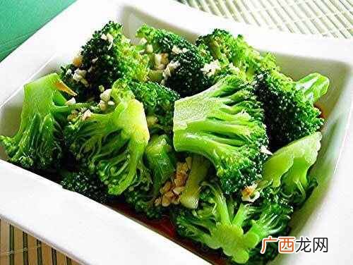 西兰花豆角土豆可以一起炖吗 西兰花能和土豆一起吃吗