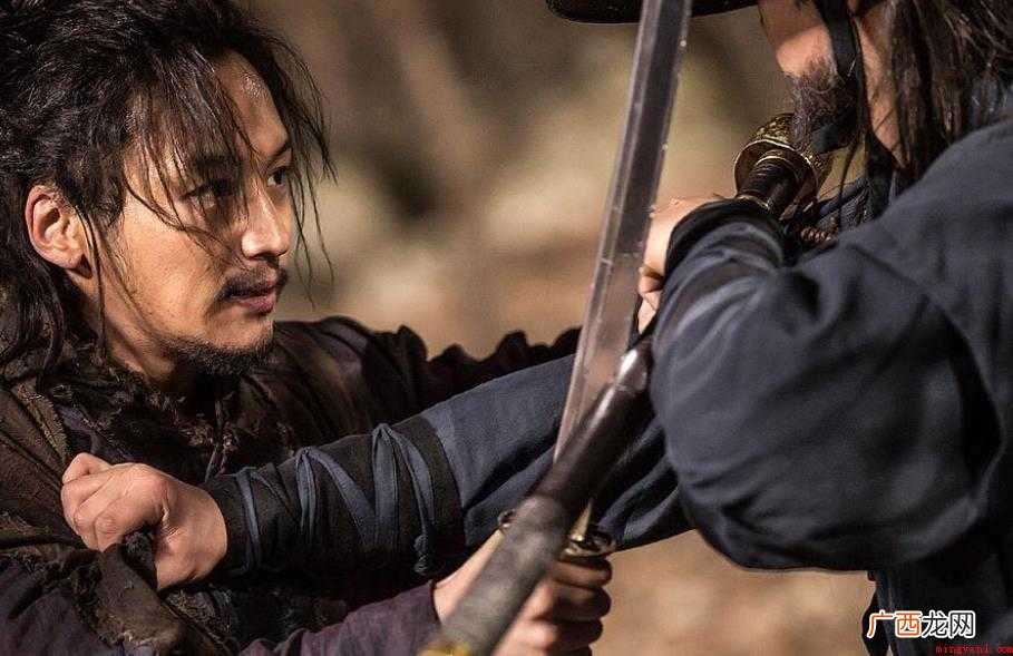 《六龙飞天》讲述了什么剧情