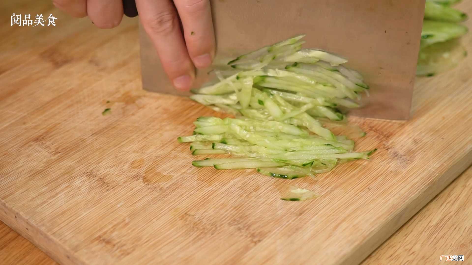 生菜沙拉怎么做好吃 生菜沙拉的做法