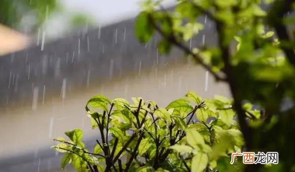 气象因素、大气污染、人类活动这三大因素造成明时节下雨 ?清明时节雨纷纷三大原因是什么