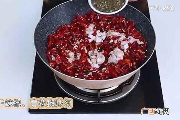 自贡冷吃兔的做法步骤 自贡冷吃兔的做法