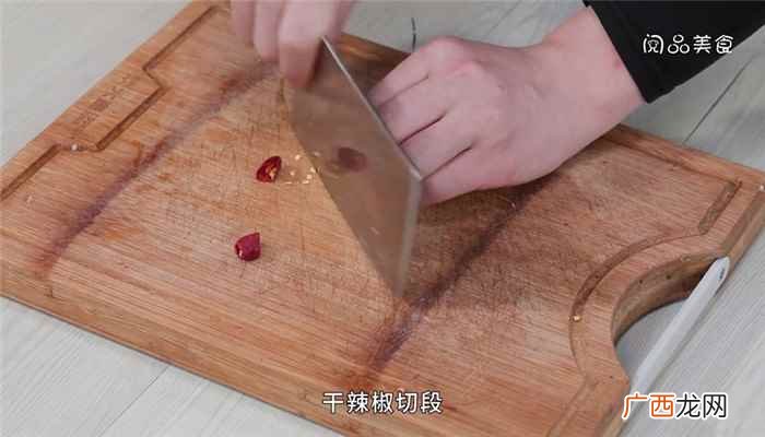 黄瓜怎么做好吃 小黄瓜怎么腌制好吃