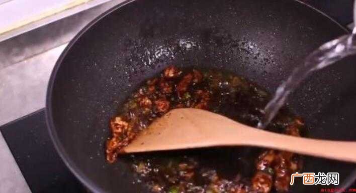 竹笋炒肉怎么做