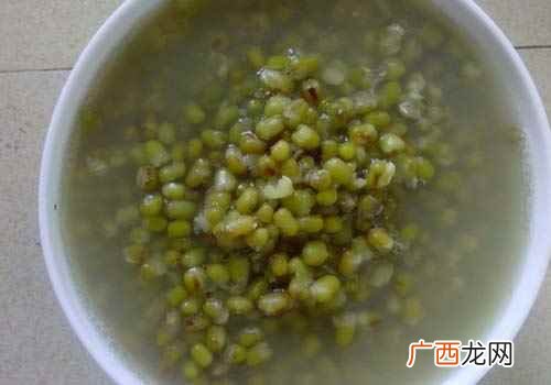 常喝绿豆汤的功效与作用 绿豆汤的功效与作用及做法大全