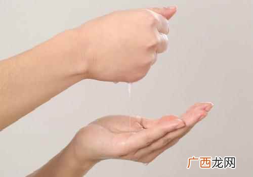 补水面膜敷完要洗脸吗贴多久 补水面膜敷完要洗脸吗