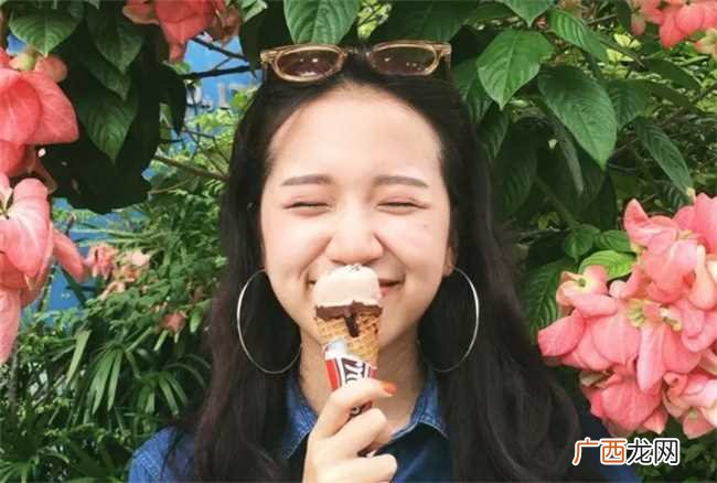 小眼睛的面相运势怎么样 面相小眼睛的人运势好吗