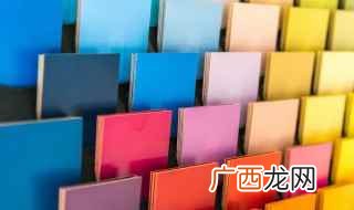 太极图案就是黑白两色的循环形式来表现宇宙永恒的运动的 黑色和白色代表着什么意思
