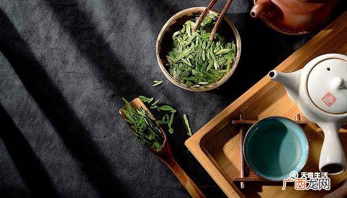 蒲公英茶的功效与作用及禁忌 蒲公英茶的功效与作用