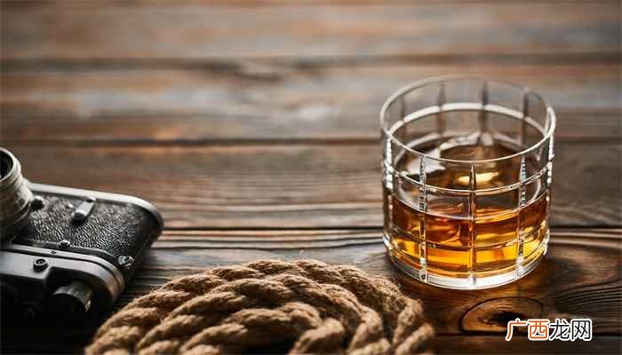 威士忌的酿制工艺过程分为六个步骤 威士忌是什么酒