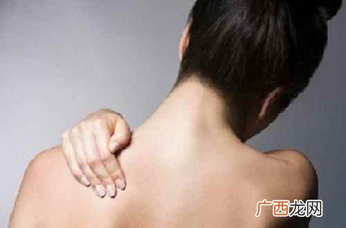拍打身体的好处 拍打身体有什么好处,拍打身体哪些部位好