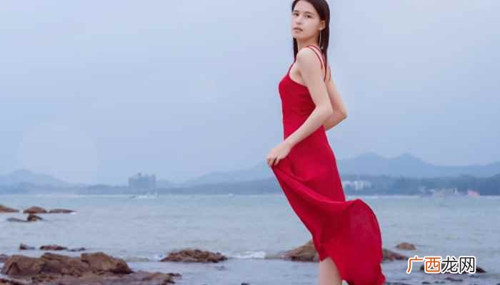 双绉真丝和重磅真丝的区别 双绉真丝和真丝的区别