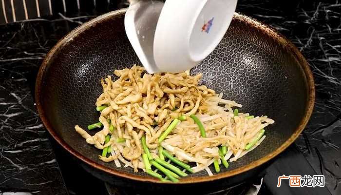 鸡脯肉怎么做好吃 鸡丝怎么炒好吃