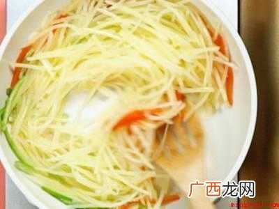 土豆青椒怎么做好吃