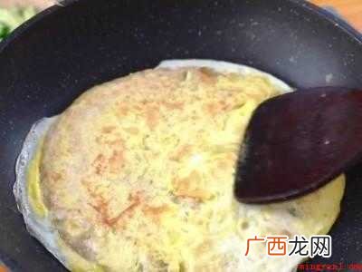 鸡蛋肉卷怎么吃