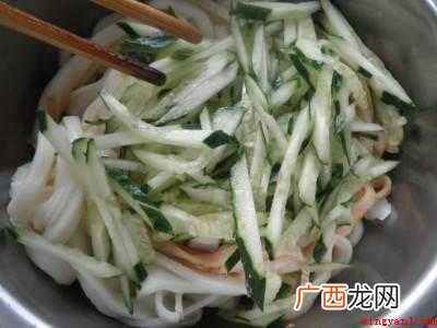 米皮怎么拌着吃