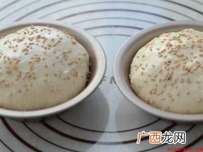 吃汉堡怎么吃