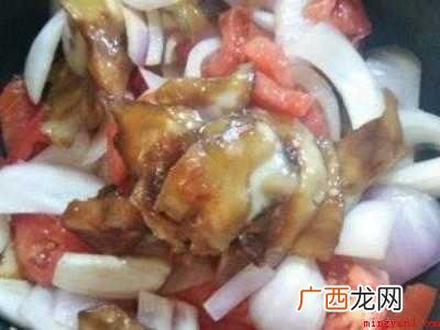 八月瓜皮怎么吃共有5步 八月瓜皮怎么吃