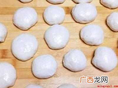 吃蒸饺面怎么和