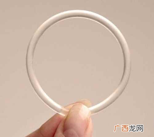 白带异常使用带有尾丝的宫内节育器 上环的副作用,上环的坏处,上环的危害