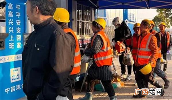 超龄工伤已经认定怎么赔偿 超龄人员认定工伤政策依据