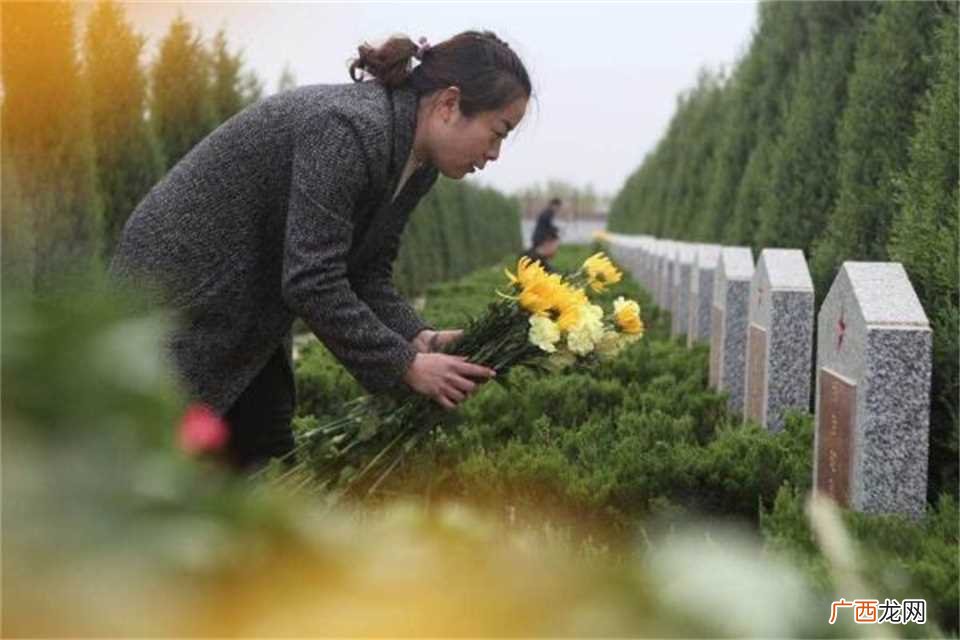 清明节扫墓需要做些什么 清明节扫墓要做什么