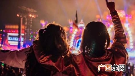 音乐节怎么能买到便宜的票 音乐节的票是越到后面越便宜吗