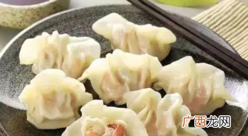 饺子皮的制作方法面粉与水的比例 做饺子皮面粉与水的比例
