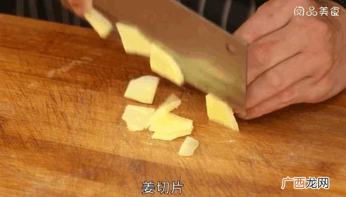 土豆胡萝卜汤怎么做好吃 土豆胡萝卜汤的做法
