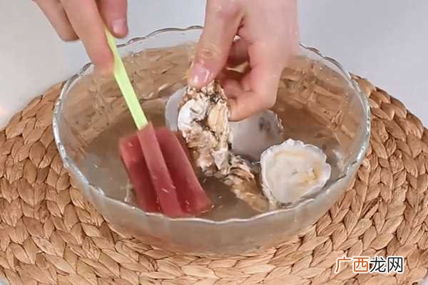 蒜蓉粉丝烤生蚝怎么做好吃 蒜蓉粉丝烤生蚝的做法