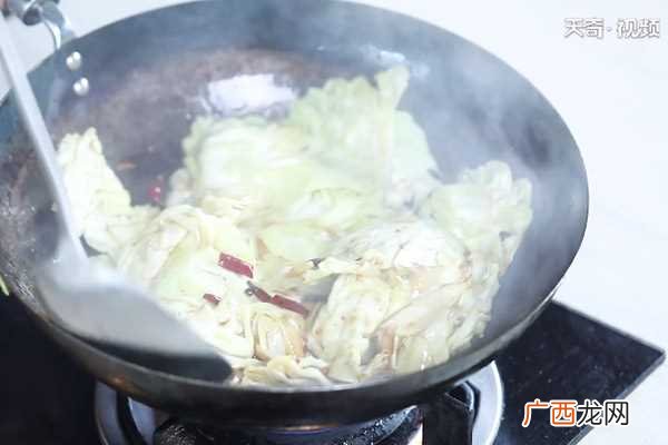 清炒包菜怎么做好吃 清炒包菜的做法