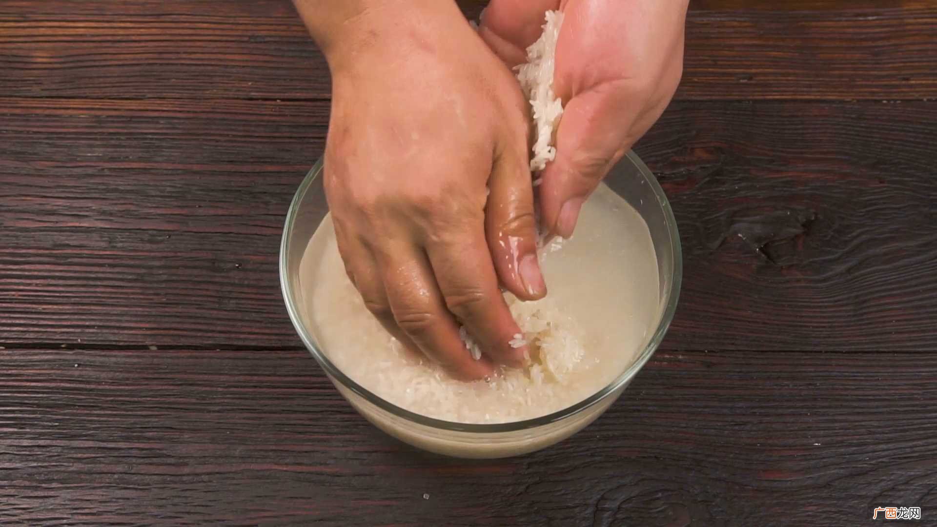 四季豆焖饭怎么做好吃 四季豆焖饭的做法