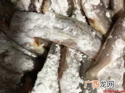 炸鱼怎么吃