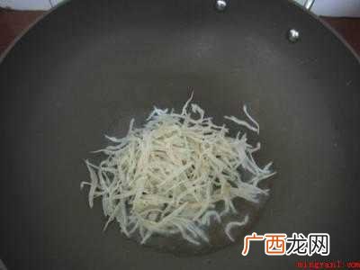 太湖银鱼怎么做好吃共有3步 太湖银鱼怎么做好吃