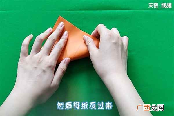 鱼怎么折只用一张纸 鱼怎么折