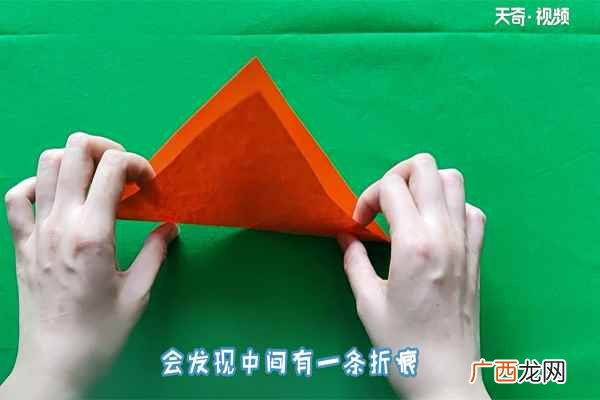 鱼怎么折只用一张纸 鱼怎么折