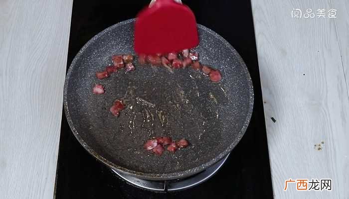 蚕豆焖饭怎么做好吃 蚕豆焖饭的做法