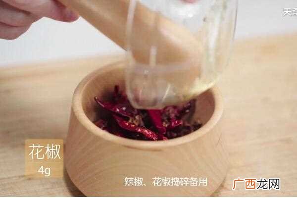 水煮牛肉怎么做好吃 水煮牛肉的做法