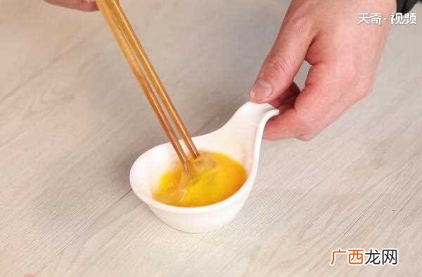 火腿炒面怎么做好吃 火腿炒面的做法