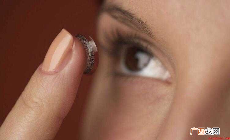隐形眼镜r是左还是右
