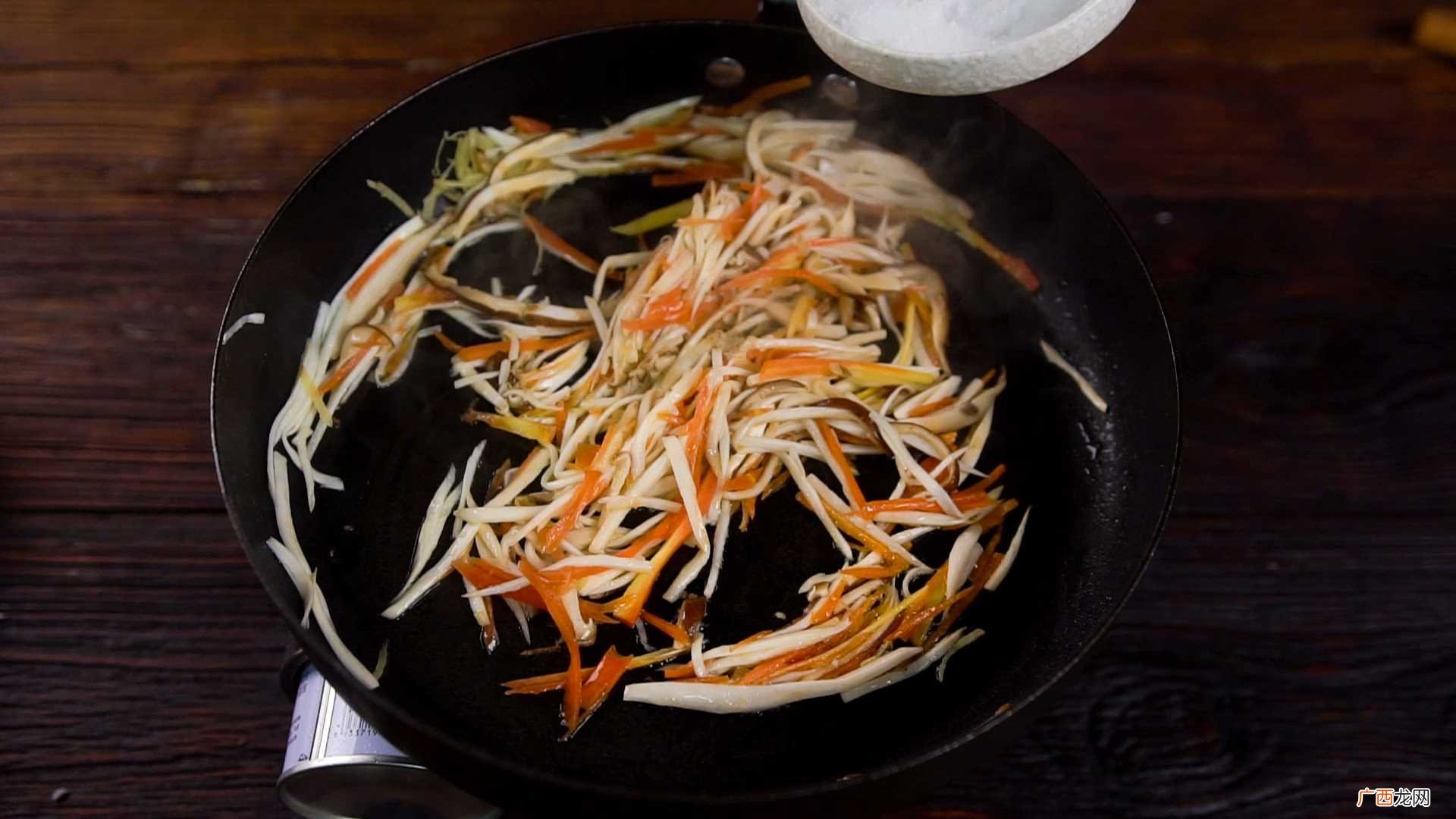 生菜包怎么做好吃 生菜包的做法