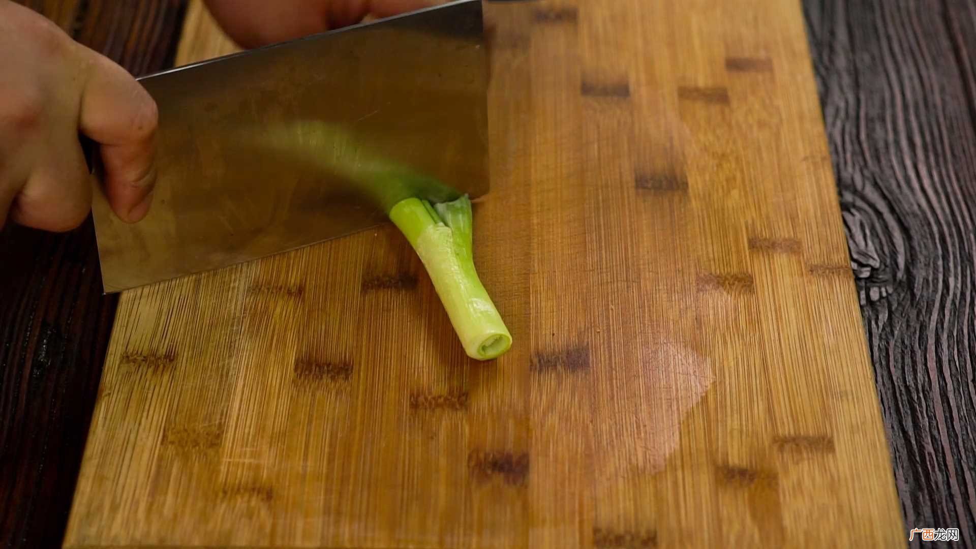 生菜包怎么做好吃 生菜包的做法