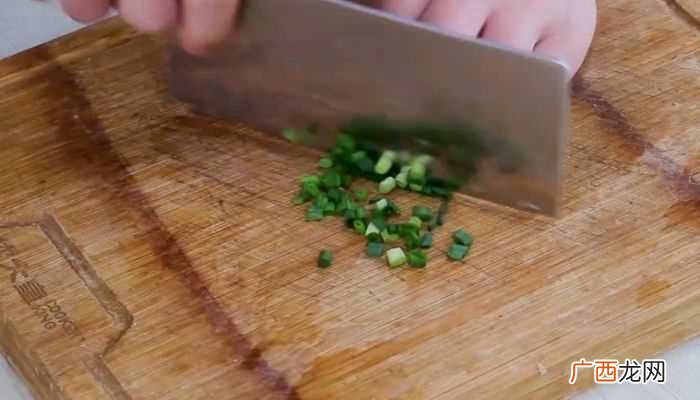 茭白300克的做法步骤图 油焖茭白