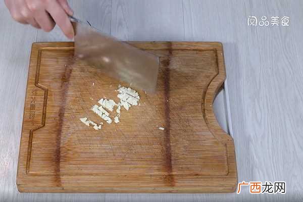 葱油豆腐皮怎么做好吃 葱油豆腐皮的做法