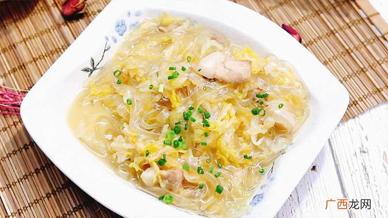 五花肉的做法 酸菜炖粉条