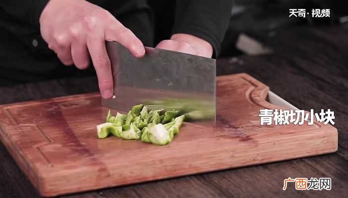 爆炒羊肚怎么做好吃 爆炒羊肚的做法